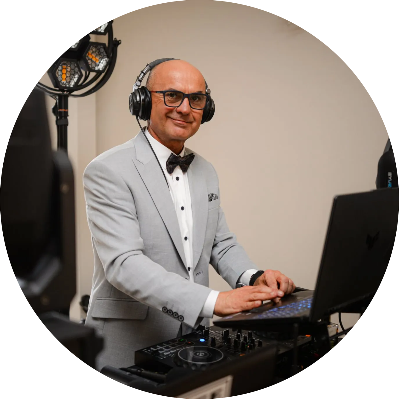DJ Robo — Robert Królewicz za konsoletą